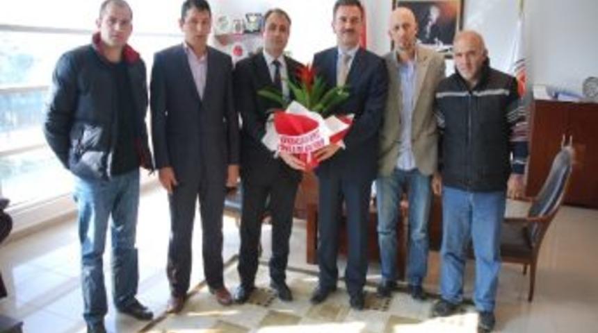 Karadenizlilerden Yılmaz&rsquo;a Ziyaret