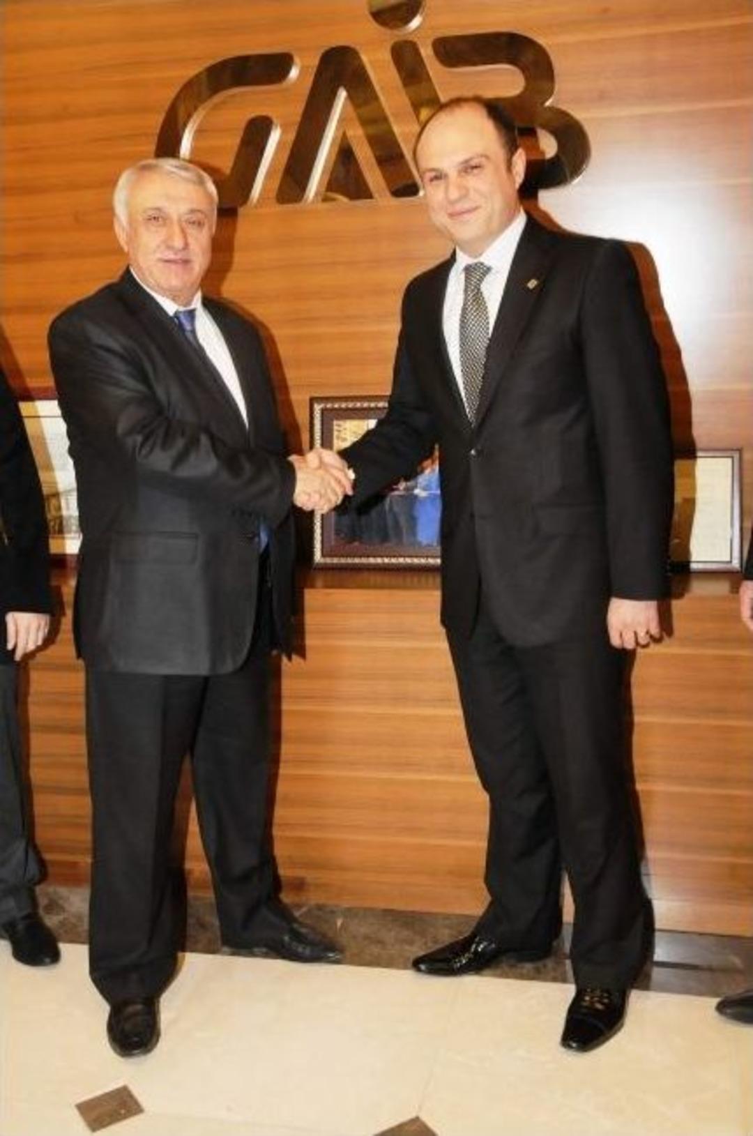 Gagiad&rsquo;tan Gaib&rsquo;e Ziyaret