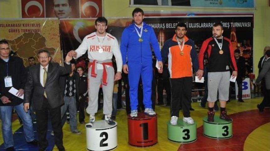 7. Uluslararası Kurtuluş G&uuml;reş Şampiyonası Sona Erdi