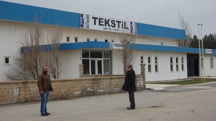 Yeni A&ccedil;ılacak Tekstil Fabrikasını Soydular