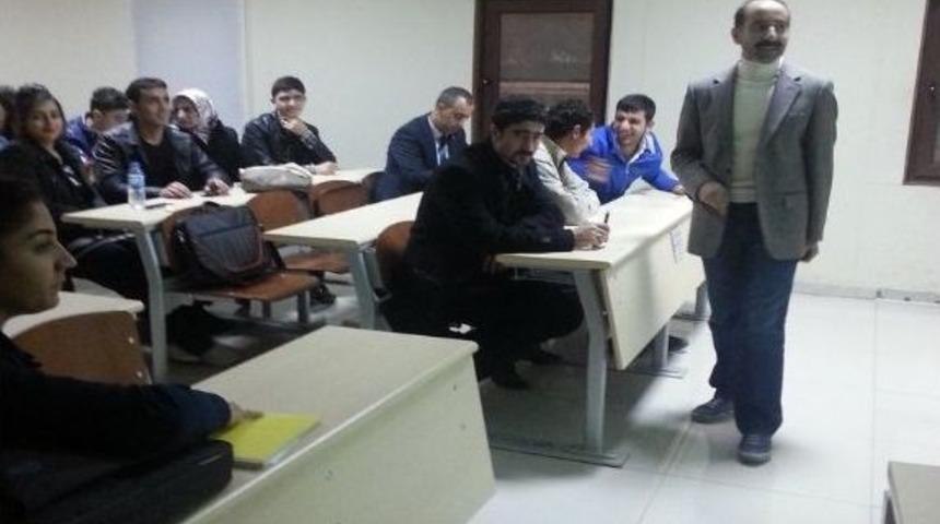 Artuklu &Uuml;niversitesi&rsquo;nden Girişimcilik Eğitimi