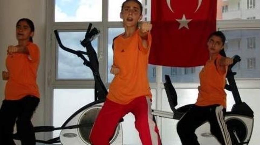 Kocasinan, Spor Kul&uuml;b&uuml; Kurdu