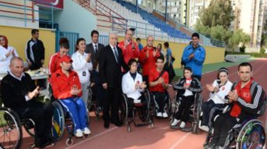 Engelli Atletler Adana'da Kamp Yapıyor