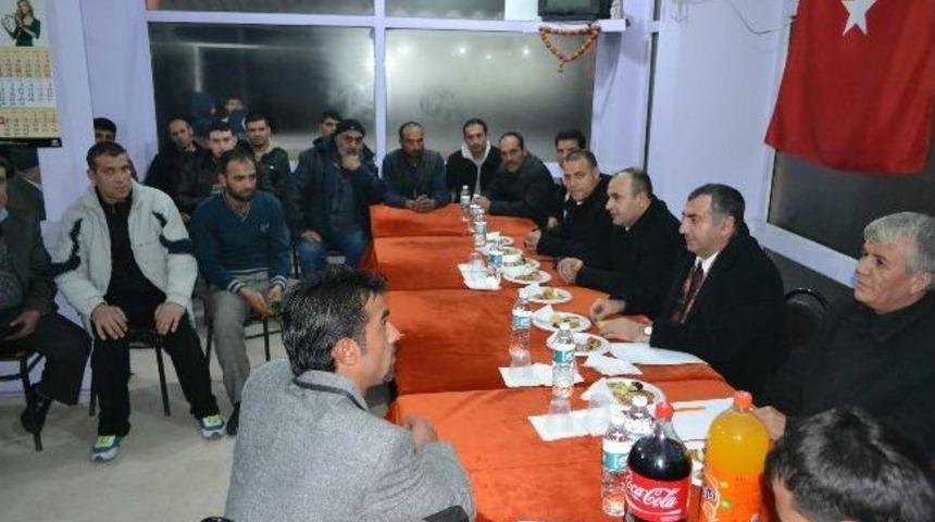 Mahalleli Sordu; Kaymakam Bayhan Not Aldı