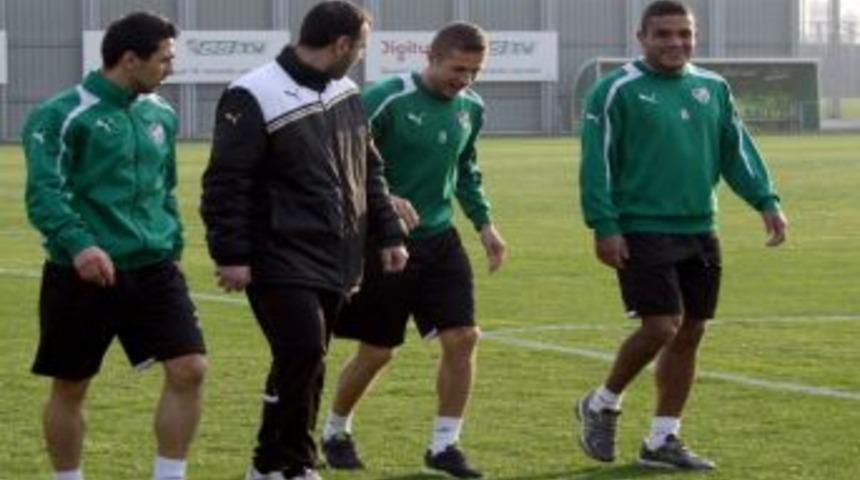 Bursaspor, Karab&uuml;kspor Hazırlıklarına Devam Etti