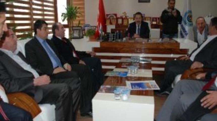 Ak Parti'den Şanlıurfa Ticaret Borsası&rsquo;na Ziyaret