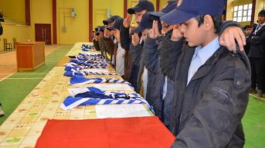 İzciler, 5 G&uuml;nl&uuml;k Kampın Ardından Yemin Etti