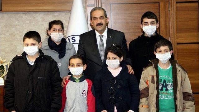 L&ouml;semili &Ccedil;ocuklardan Başkan &Uuml;rg&uuml;p&rsquo;e Ziyaret 1