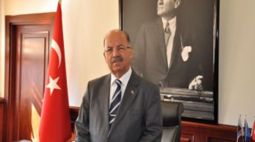 Kırıkkale Valisi Kolat'a 'yılın Valisi &Ouml;d&uuml;l&uuml;' Verildi