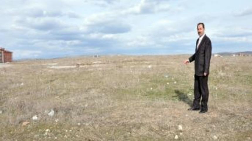 Sorgun&rsquo;a 5 Bin Kişilik Stadyum Yapılacak