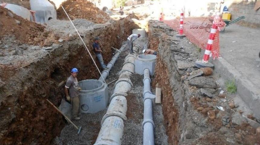 Bing&ouml;l&rsquo;de Kanalizasyon Hattı &Ccedil;alışması