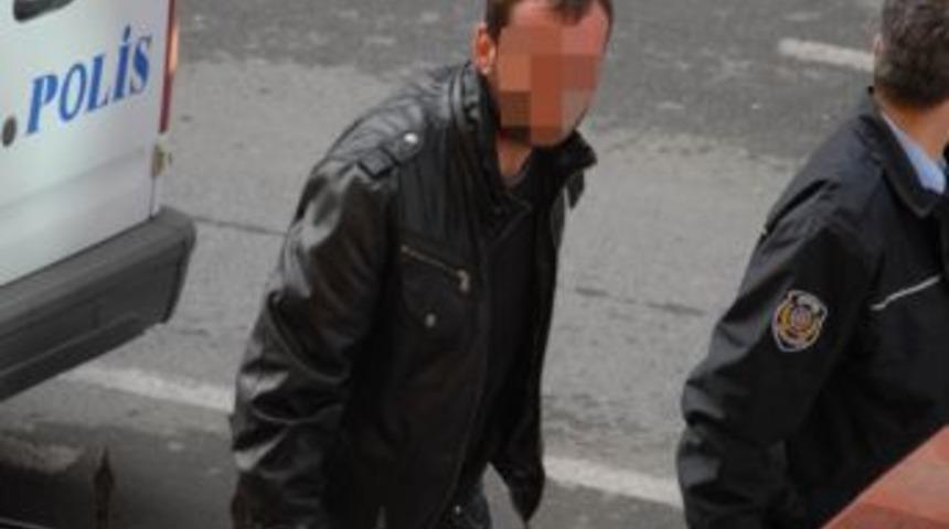 Bı&ccedil;aklı Saldırı İddiasına G&ouml;zaltı