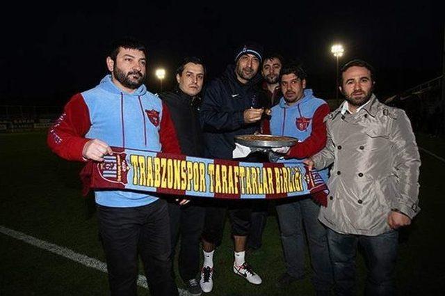 Trabzonspor’a Taraftarlardan Büyük Destek