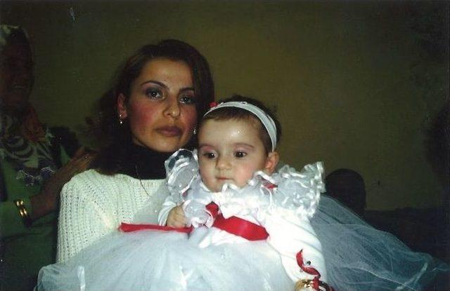 Kuşadalı Baba, Eşi Ve İki &Ccedil;ocuğundan Bir Haftadır Haber Alamıyor 2