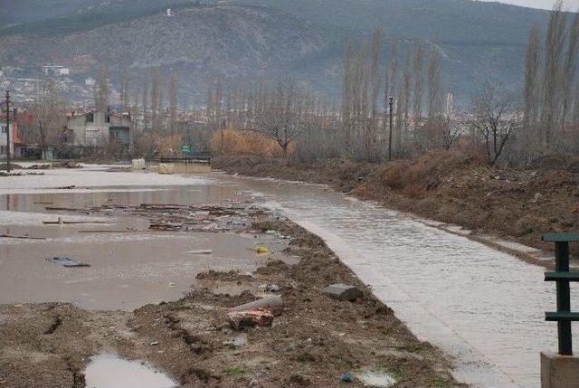 Deniş Köylülerinin Santral Mağduriyeti