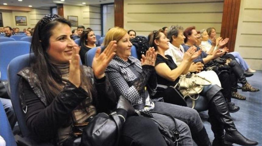 Buca&rsquo;da 3. Kosgeb Mutluluğu