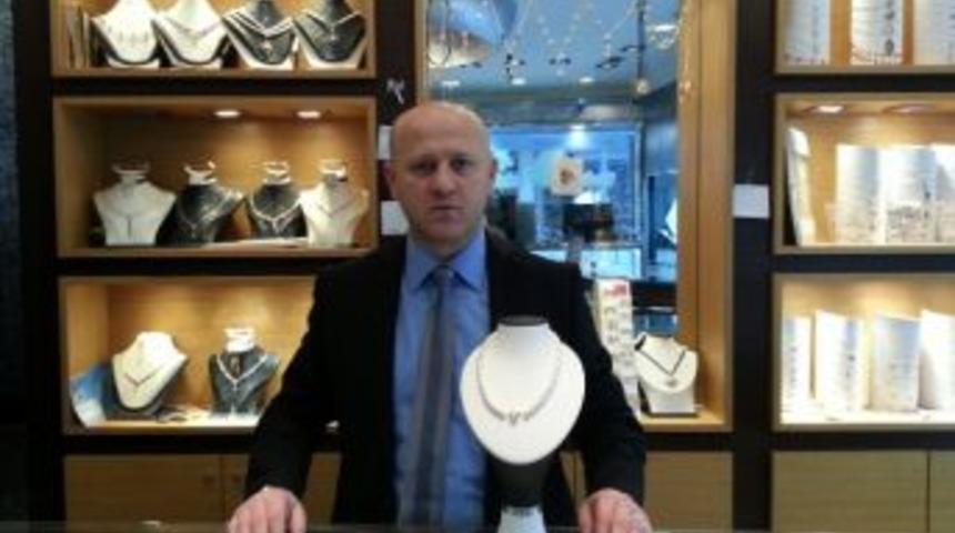 Yazıcıoğlu'ndan Sevgililer G&uuml;n&uuml; Kampanyası