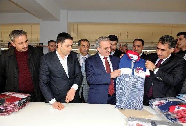 Vali Karaloğlu&rsquo;ndan Tekstilciye Moral Ziyareti 2