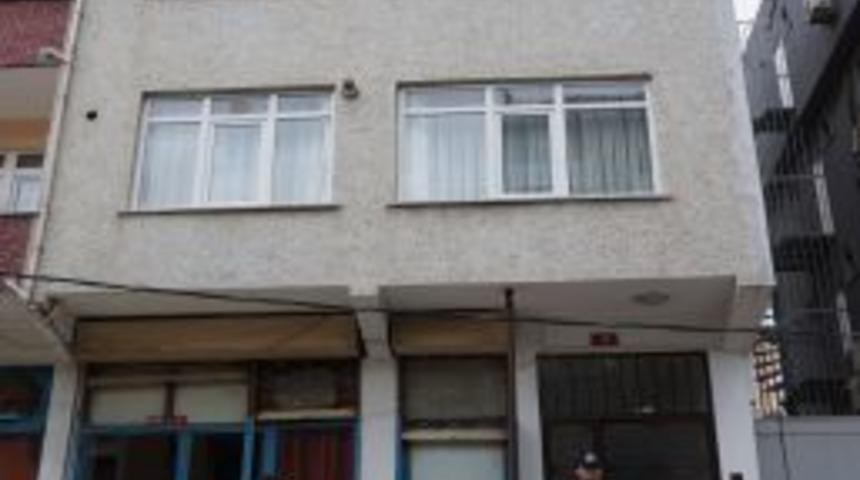 Kız Arkadaşıyla Tartışırken Yanlışlıkla Kendini Vurdu