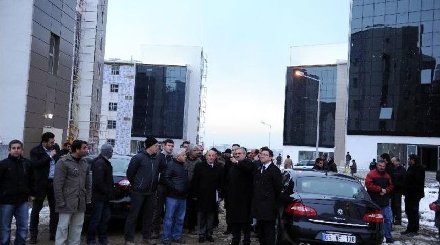 T&uuml;rkiye&rsquo;nin En G&uuml;zel Yurt Kamp&uuml;s&uuml; Van&rsquo;da İnşa Edildi