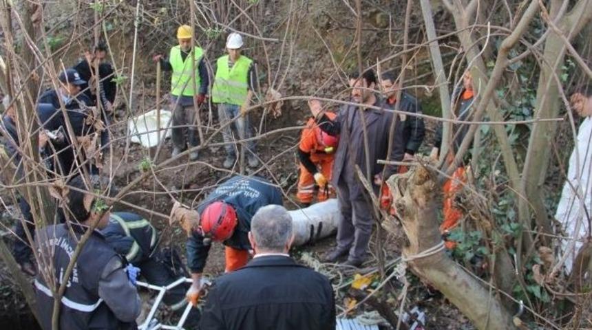 Bursa'da bina yıkımı sırasında dehşet