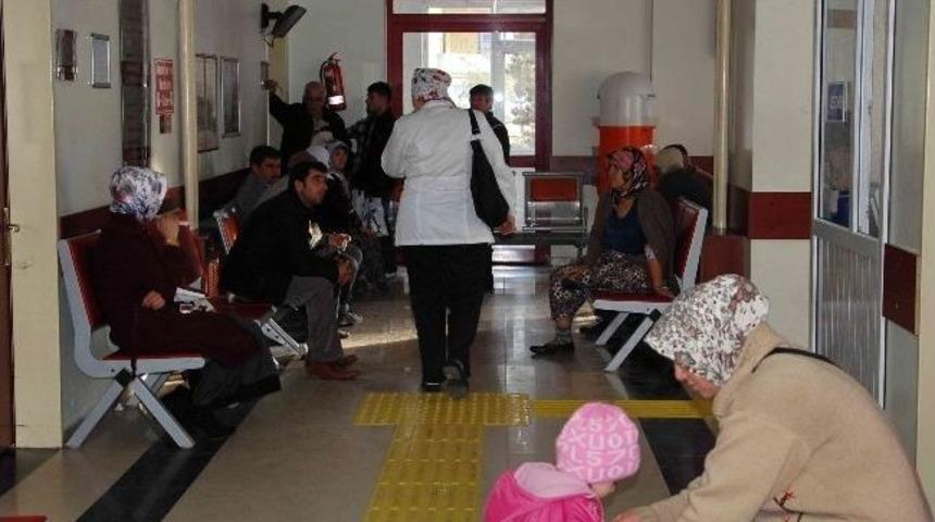 Simav Obetize Polikliğine Yoğun İlgi