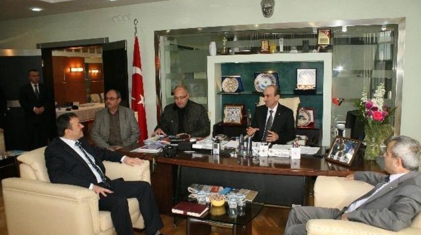 M&uuml;siad D&uuml;zce Şubesi Yeni Y&ouml;netiminden Dtso&rsquo;ya Ziyaret