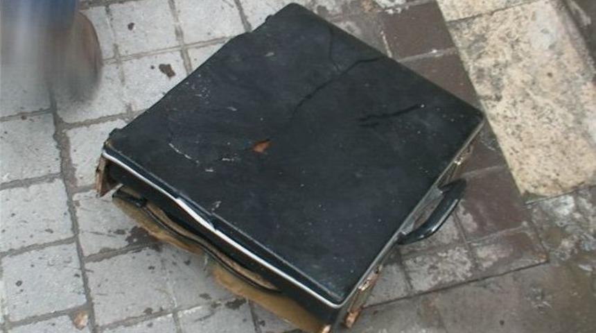 Ş&uuml;pheli &Ccedil;anta Korkuttu