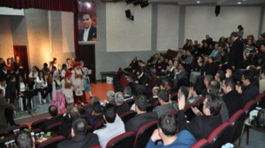 Turgutlu'dan Adilcevaz Ve Ahlat&rsquo;a Eğitimde G&ouml;n&uuml;l K&ouml;pr&uuml;s&uuml; Kuruldu