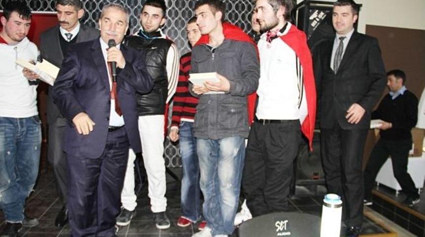 Demirtaş, Asker Adayı Eğlence Programına Katıldı