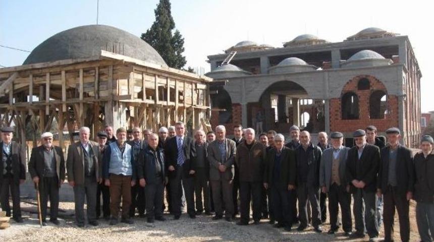 Bereketli K&ouml;y&uuml; Camii İnşaatı Devam Ediyor