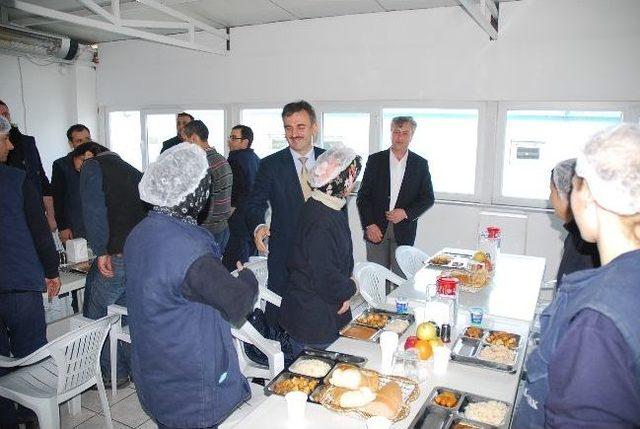 Yılmaz İş&ccedil;ilerle Yemekte Buluştu 1