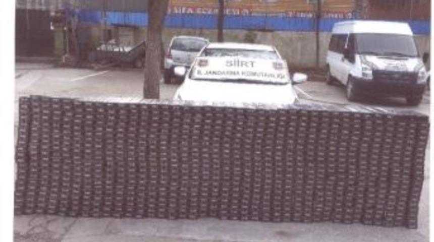 Siirt'te 8 Bin 600 Paket Ka&ccedil;ak Sigara Ele Ge&ccedil;irildi