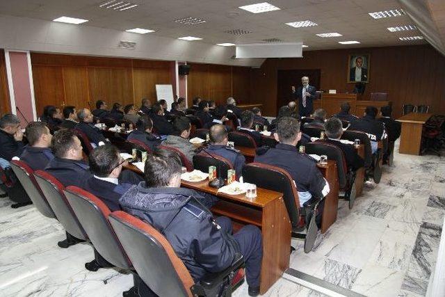 Eskişehir&rsquo;de Zabıtalara &lsquo;etkili İletişim&rsquo; Semineri 1