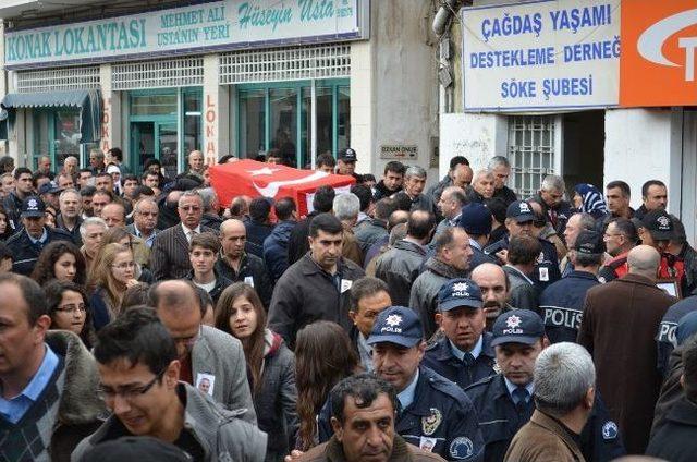 Kalbine Yenilen Polis Memuru İçin Tören Düzenlendi