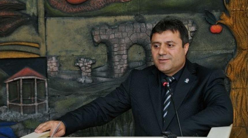 &lsquo;gen&ccedil;liğe Hizmet Ediyoruz&rsquo;