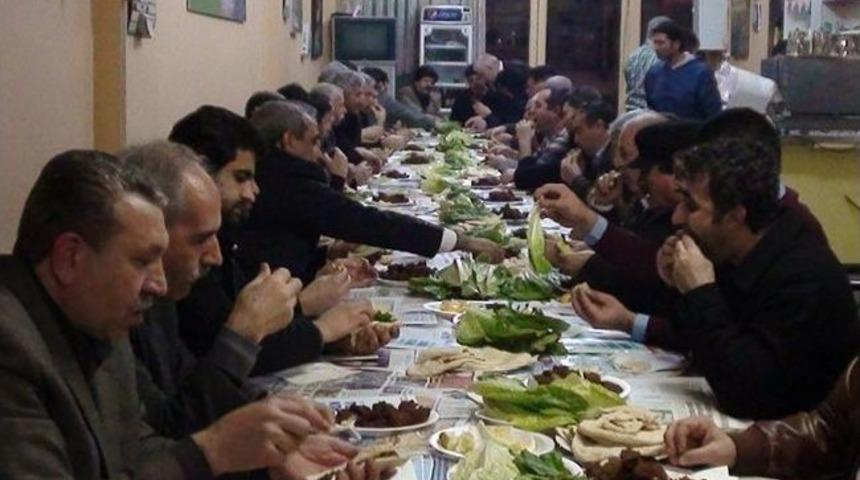 &Ccedil;elikhanlılar Dernekte Bir Araya Geldi