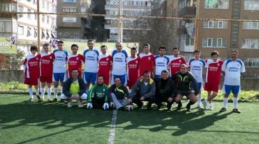İstanbul&rsquo;daki Kargılılar Turnuva&rsquo;da Buluştu