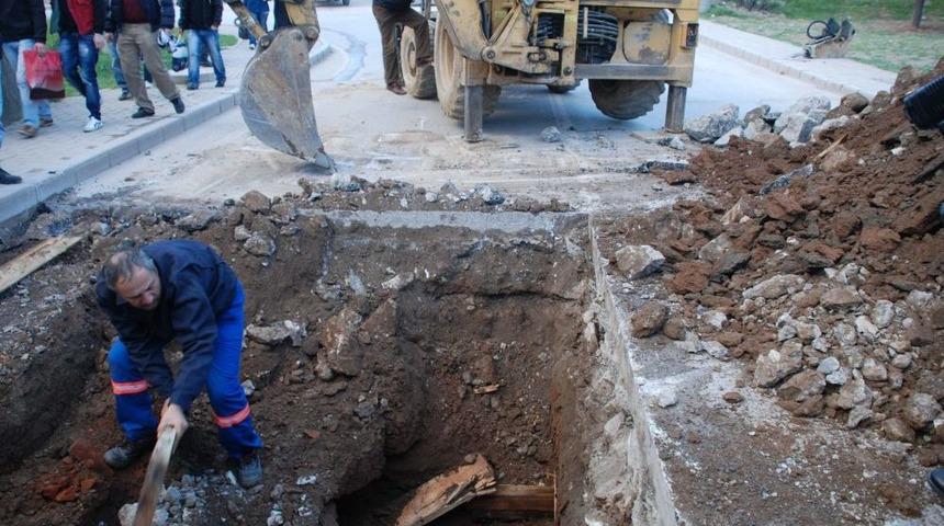 150 Metre T&uuml;nel Kazarak NATO Boru Hattı'ndan Akaryakıt &Ccedil;aldılar