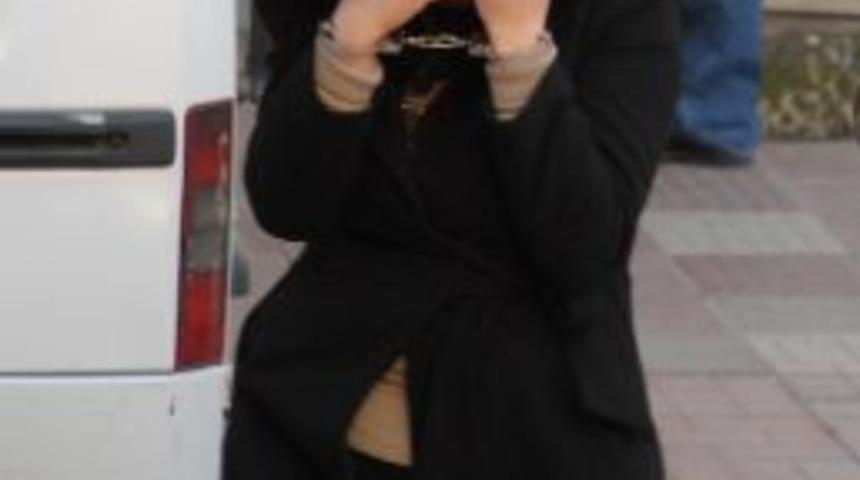 Yankesici Kız Tutuklandı