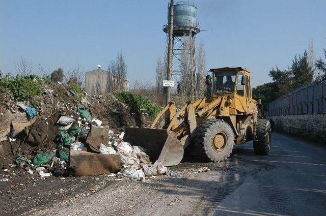 İzmir’de Temizlik Seferberliği Sürüyor