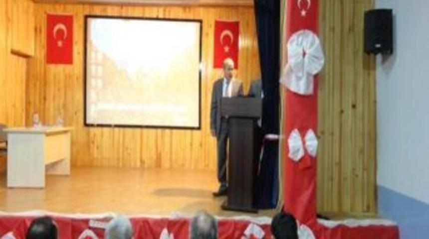 Oltu Eğitim B&ouml;lgesi M&uuml;d&uuml;rler Toplantısı