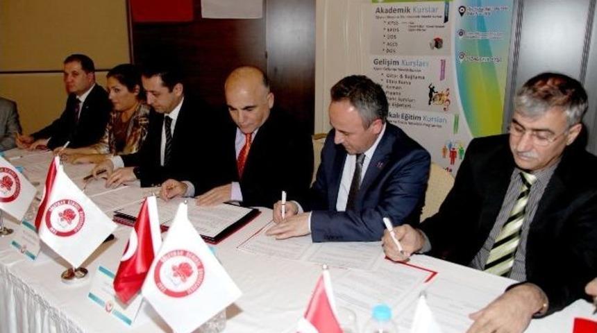 &Uuml;niversite Sanayi İşbirliğinde &Ouml;nemli Adım