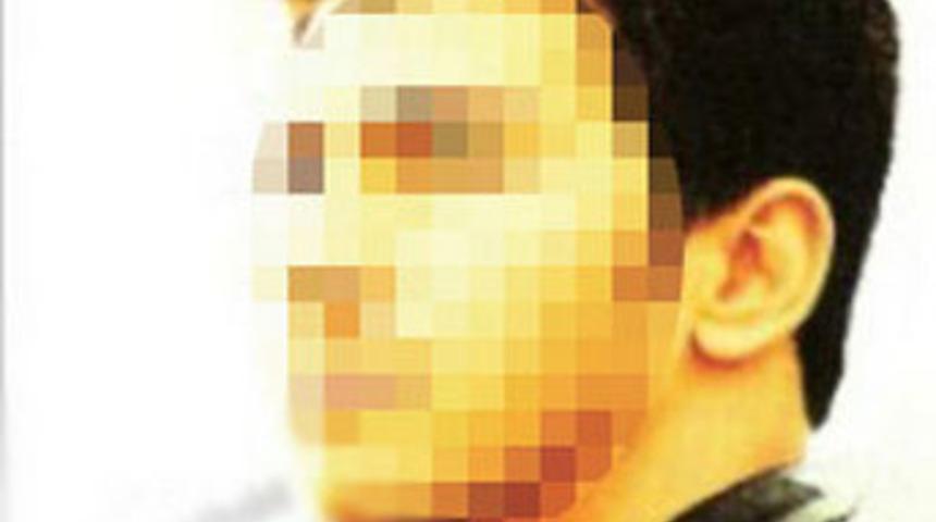 Hamile sevgilisinin rahmini kesti