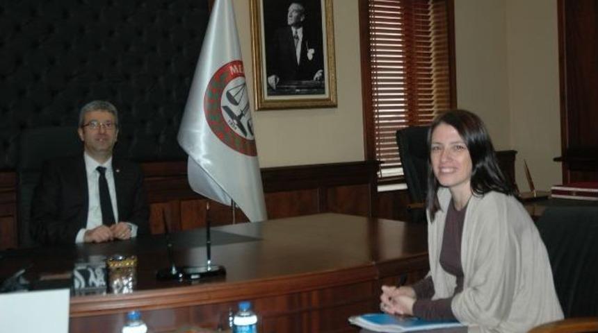 Baro, Ab&rsquo;ye Mersin&rsquo;deki Hak İhlallerini Anlattı