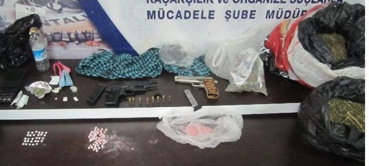 Motosikletli Uyuşturucu Kuryelerine Baskın