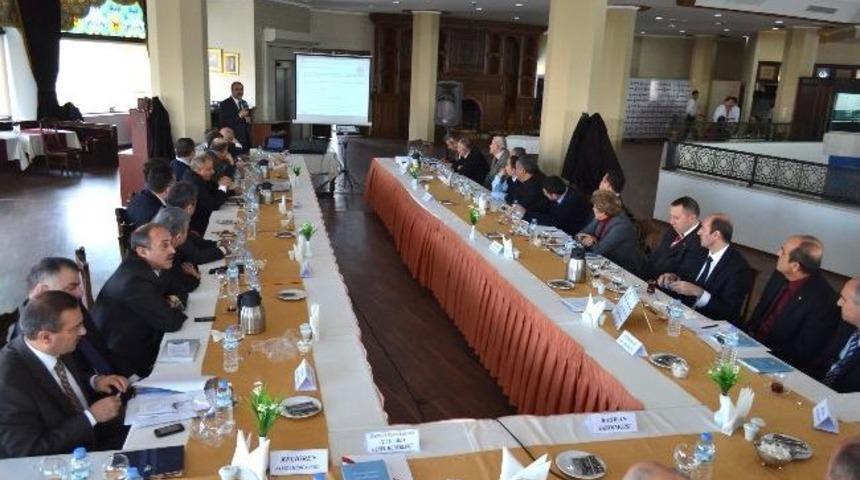 Zabıta M&uuml;d&uuml;rleri Ke&ccedil;i&ouml;ren&rsquo;de Biraraya Geldi