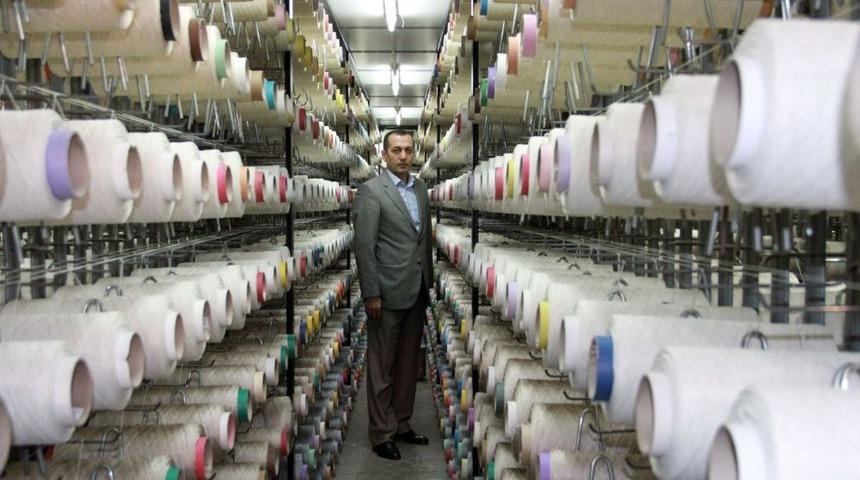 Halıcılığı &Ouml;ğrendiği Bel&ccedil;ika'da Krala Halı Satıyor