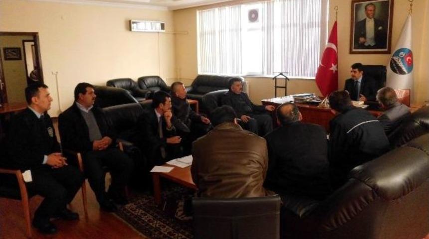 Kars Belediyesi&rsquo;nde Trafikte Yaşanan Sorunlar Masaya Yatırıldı