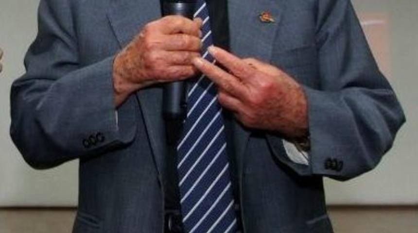 Dostları Kaya &Ccedil;elikkanat&rsquo;ı Anlattı